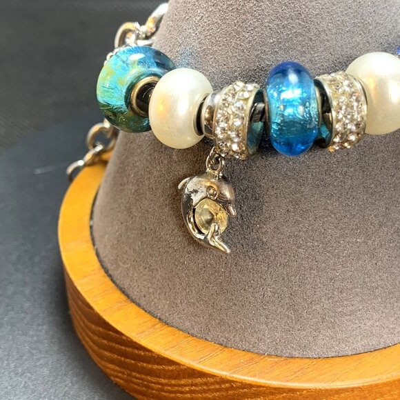 Silvertone Slide Charm Bracelet Blue Crystal Blue & White Slide Charm Adjustable - Picture 5 of 12